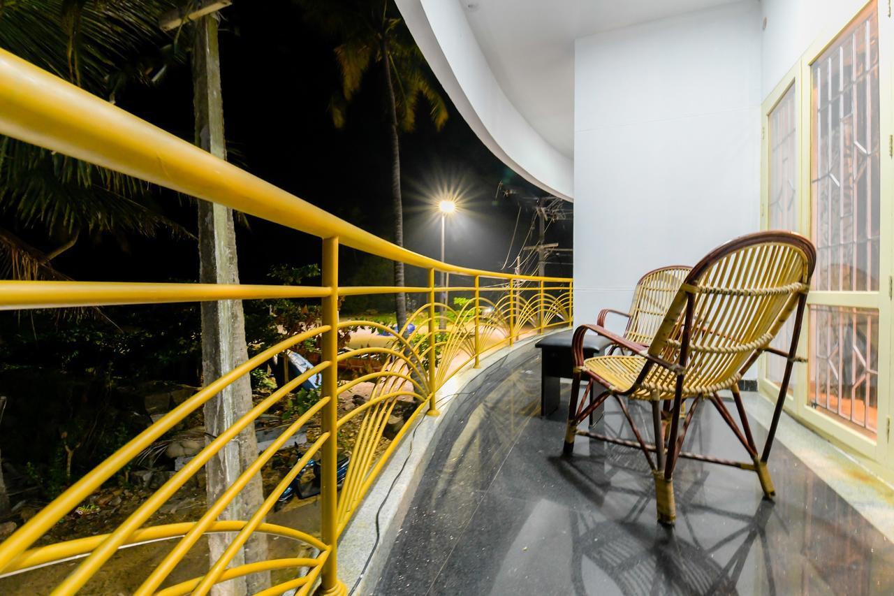 Oyo 11891 Amare Beach Resorts Alappuzha Extérieur photo